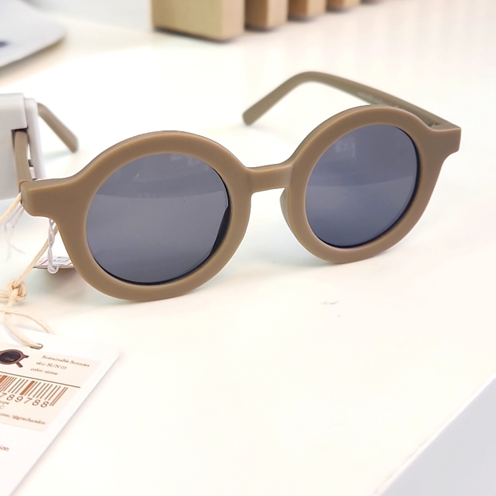 Grech & co kids sunglasses. One size. Age 3 years +